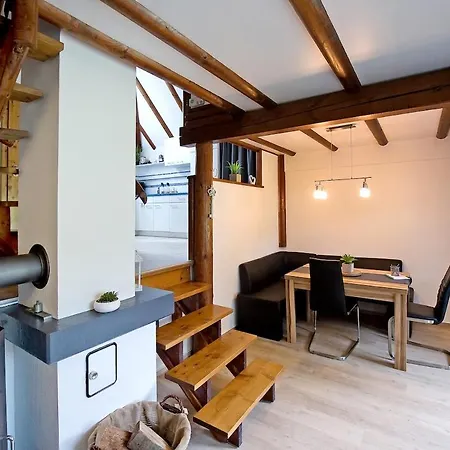 Charmantes Mit Garten, Kamin & Teich * Hirzenhain