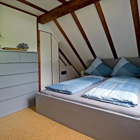 Charmantes Mit Garten, Kamin & Teich Апартаменты Hirzenhain