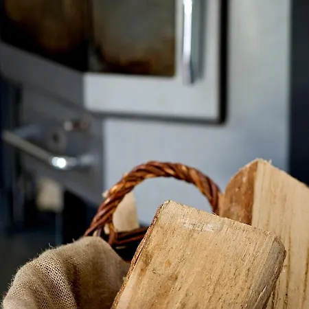 Апартаменты Charmantes Mit Garten, Kamin & Teich Hirzenhain