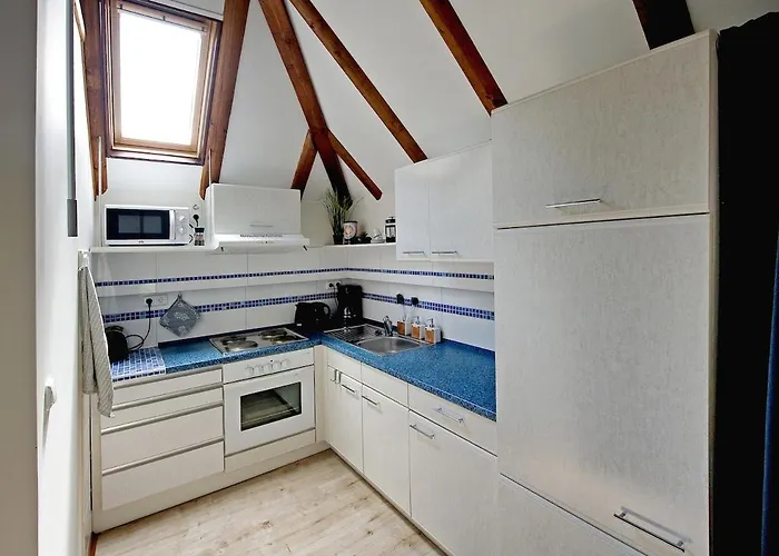 Charmantes Mit Garten, Kamin & Teich * Hirzenhain